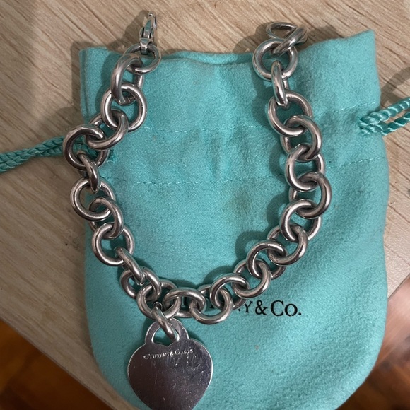Tiffany & Co Sterling Silver Engraved Initials Heart Tag Bracelet - Picture 4 of 5